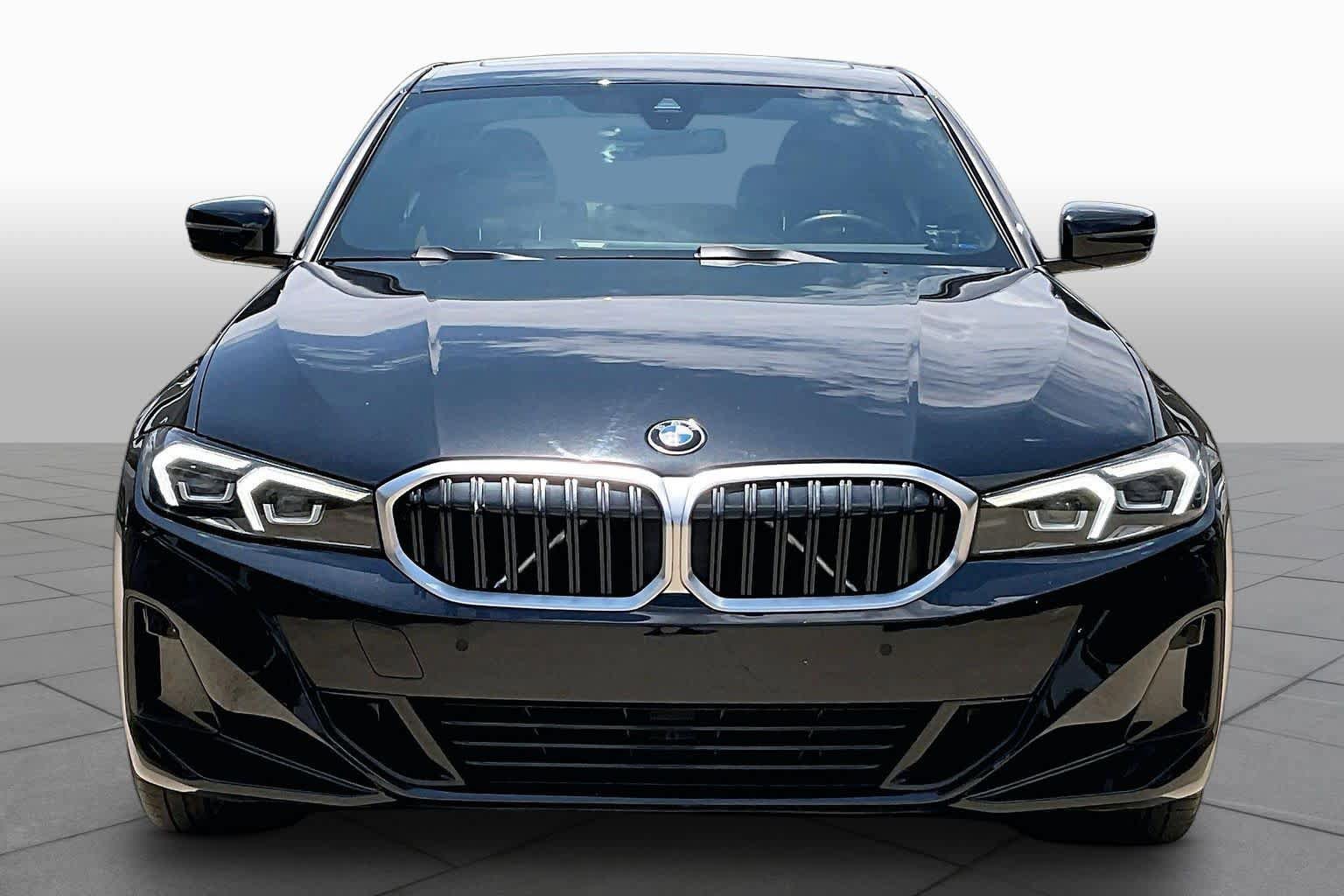 Used 2023 BMW 330i Sedan w/ Driving Assistance Package RWD image 4