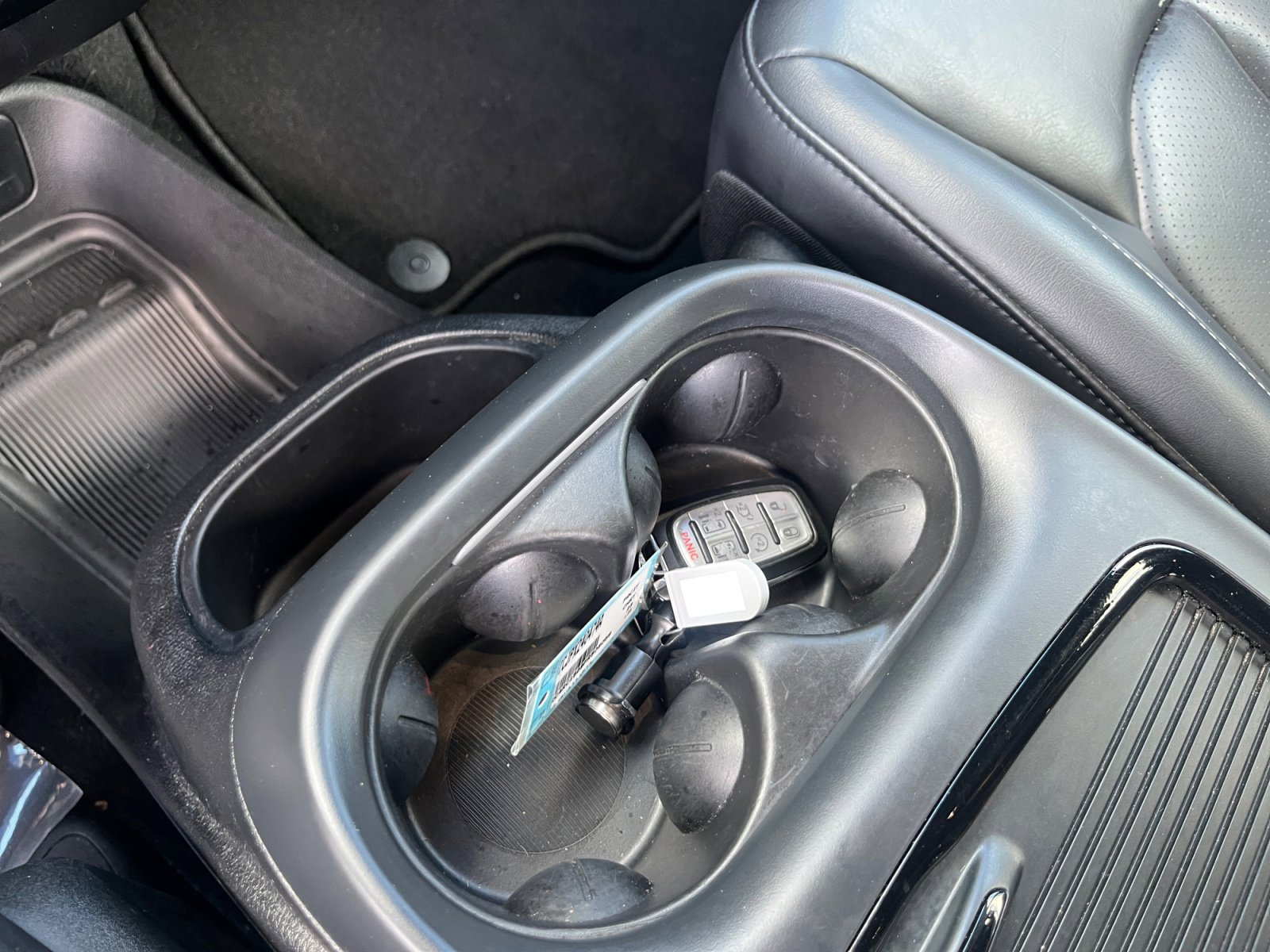 Used 2023 Chrysler Pacifica Touring-L w/ S Appearance Package image 31