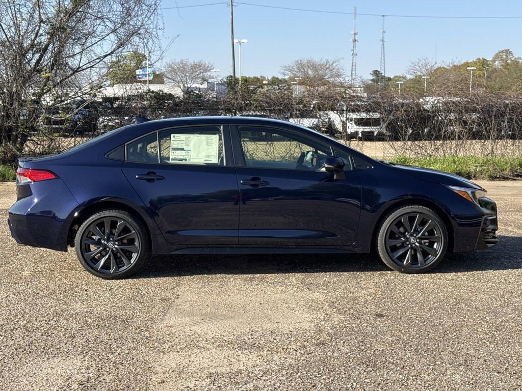 New 2026 Toyota Corolla SE image 2