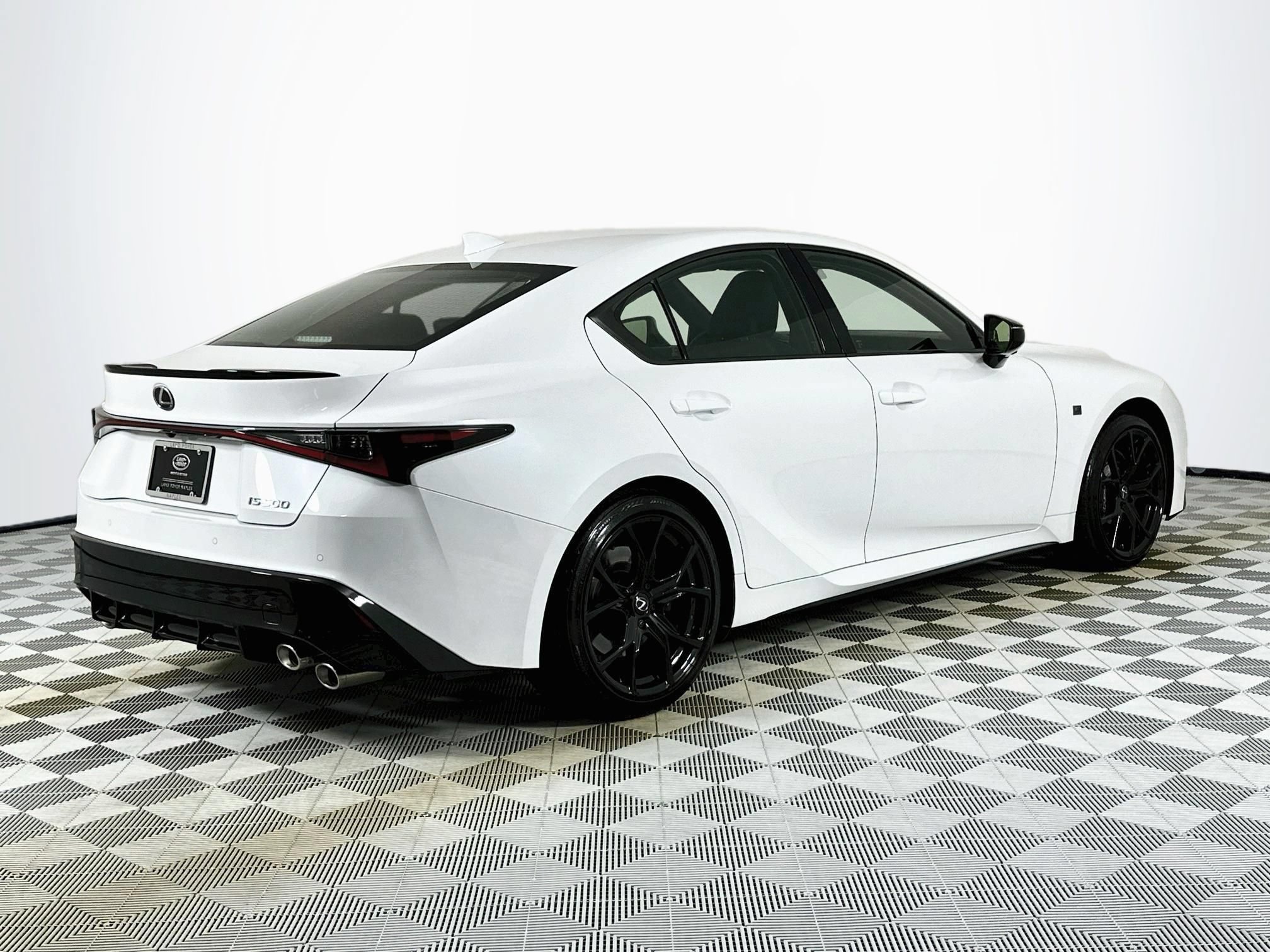 Used 2025 Lexus IS 500 w/ Accessory Package 2 RWD image 5