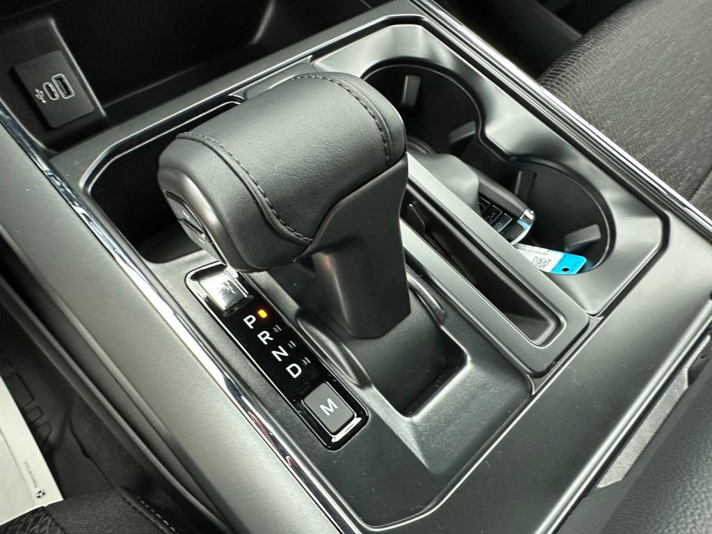 New 2025 Ford F150 XLT w/ Equipment Group 302A MID image 17