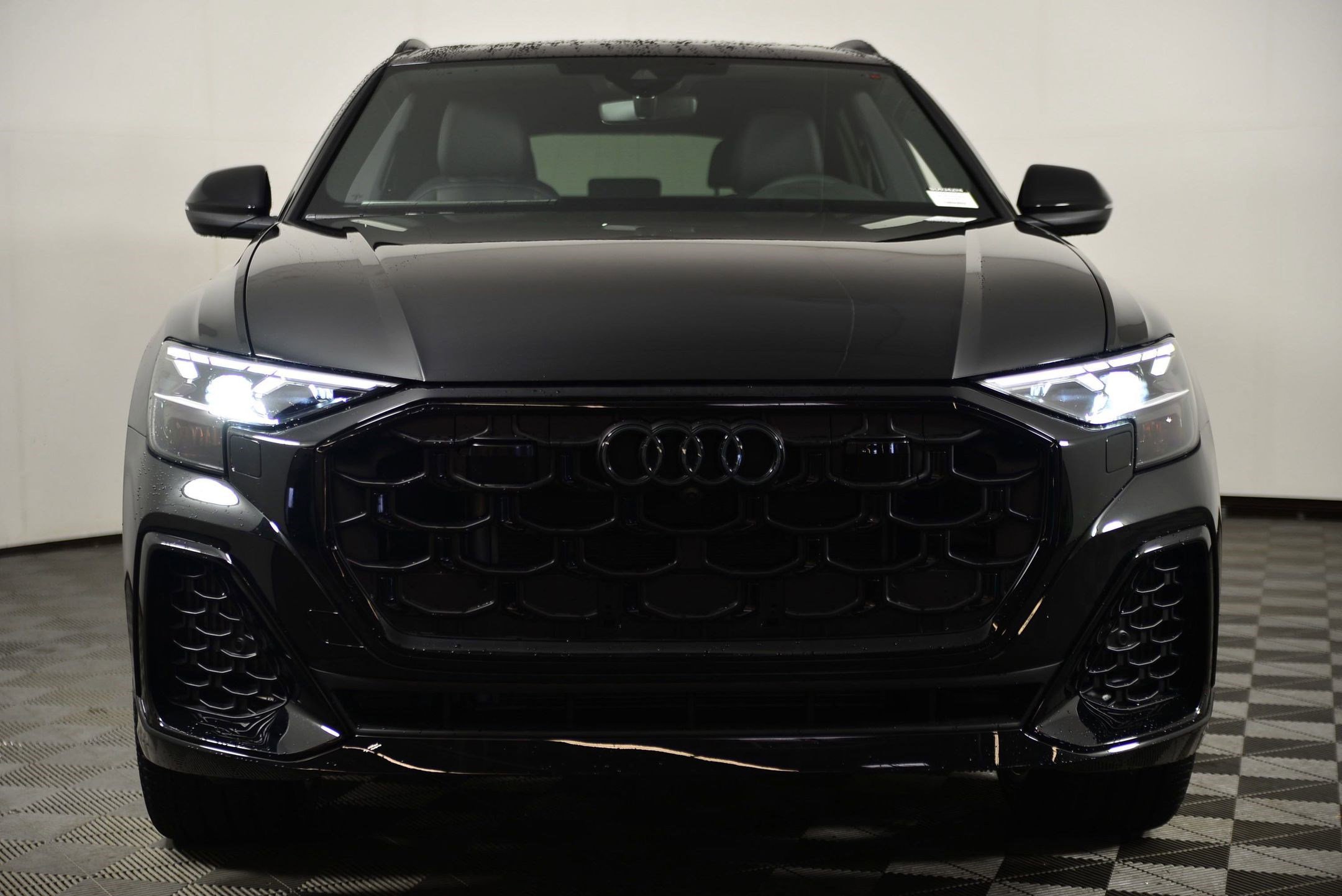 New 2025 Audi Q8 Premium Plus image 5