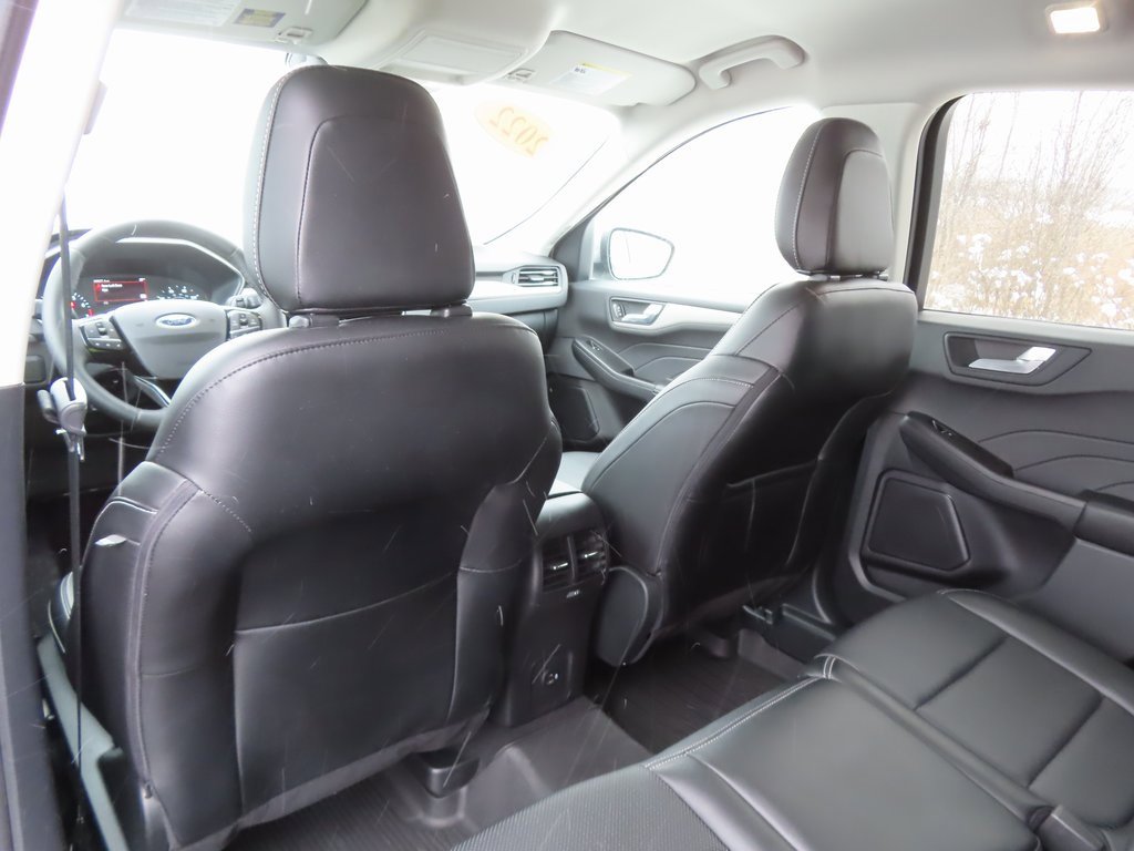 Used 2022 Ford Escape SEL image 28