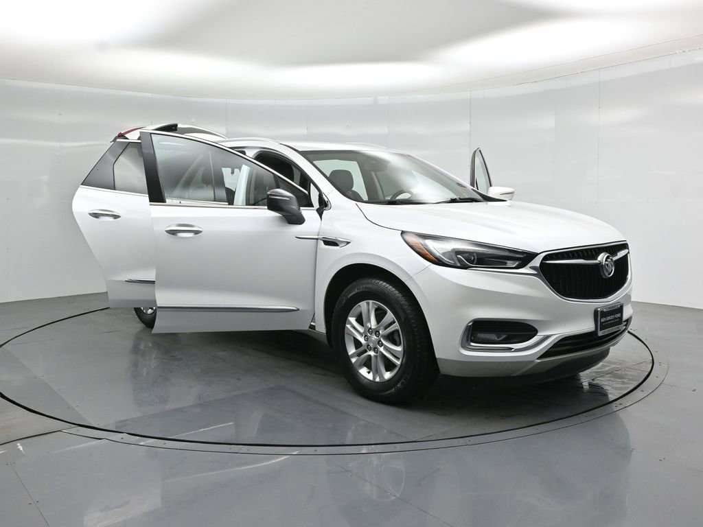 Used 2020 Buick Enclave Essence w/ LPO, Floor Liner Package FWD image 31