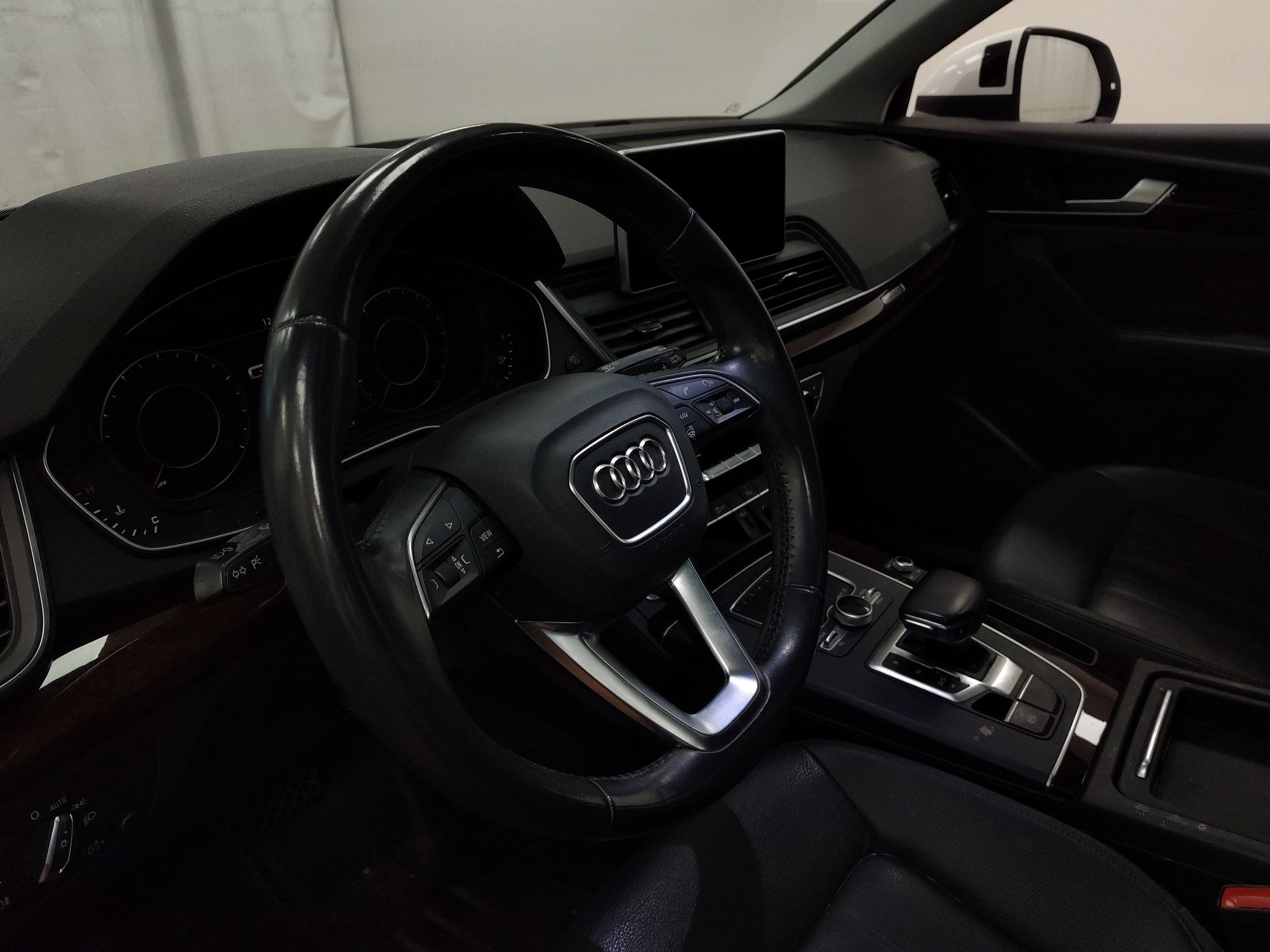 Used 2018 Audi Q5 2.0T Premium Plus w/ Premium Plus Package image 18