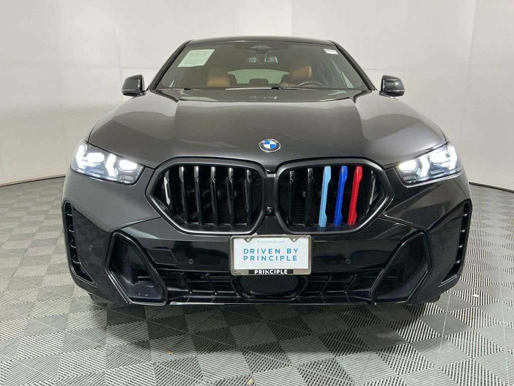 Certified 2024 BMW X6 xDrive40i w/ Parking Assistance Package AWD/4WD image 3