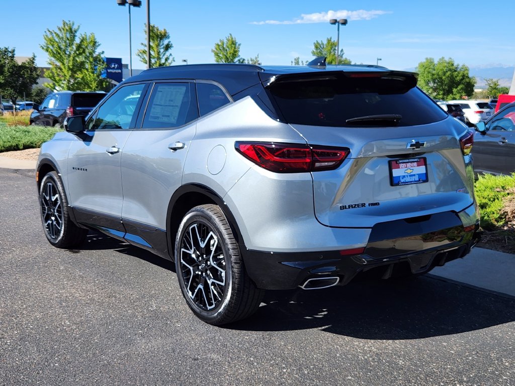 New 2026 Chevrolet Blazer RS w/ Driver Confidence II Package AWD/4WD image 3