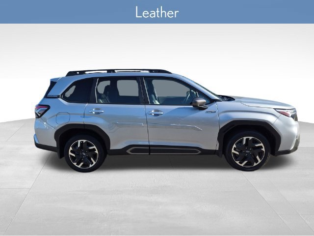 Certified 2025 Subaru Forester Limited AWD/4WD image 2