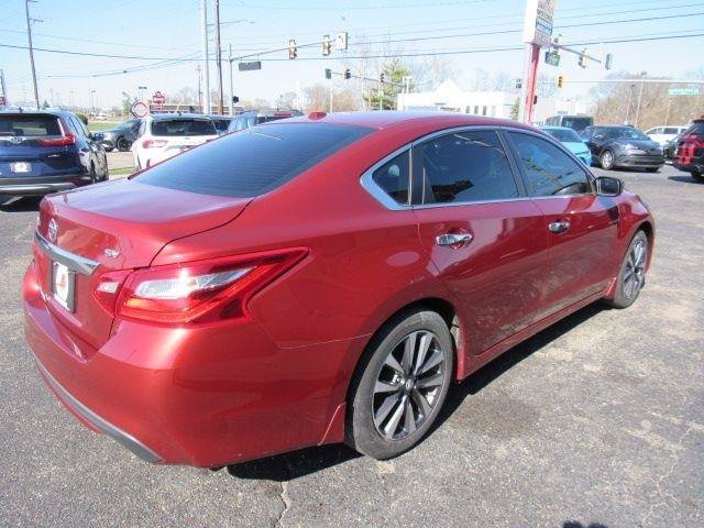 Used 2017 Nissan Altima 2.5 SV FWD image 7