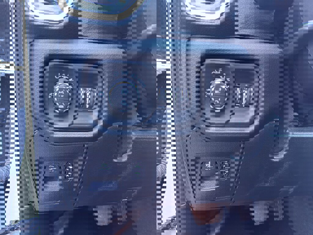 Used 2022 RAM 1500 Laramie image 16