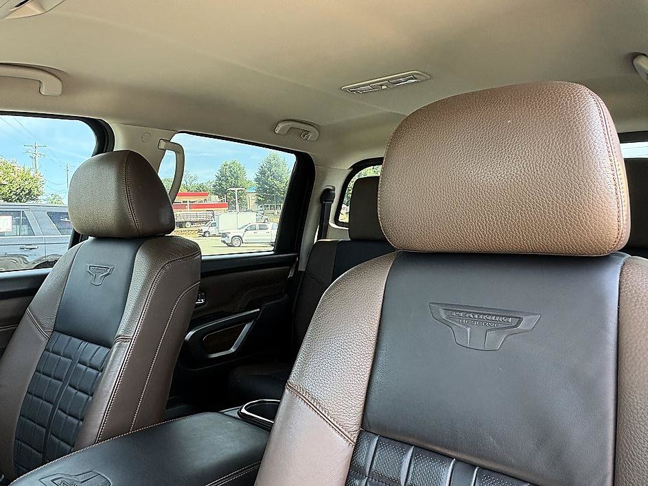 Used 2017 Nissan Titan Platinum Reserve AWD/4WD image 19