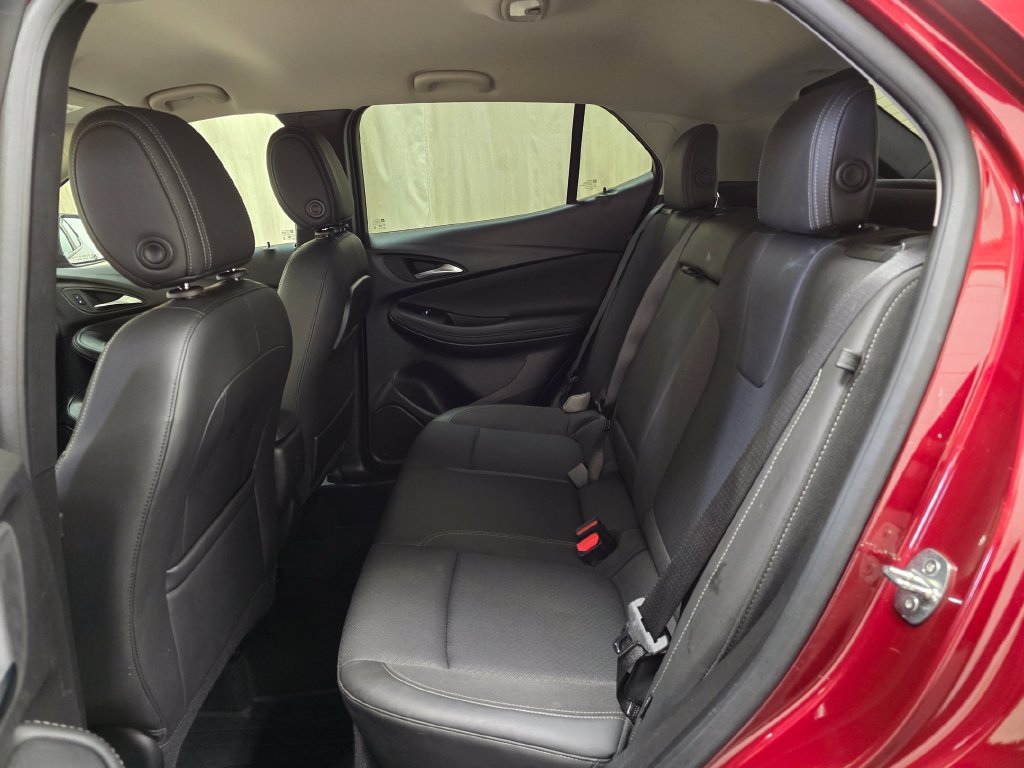 Used 2023 Buick Encore GX Select w/ Sport Touring Package AWD/4WD image 27