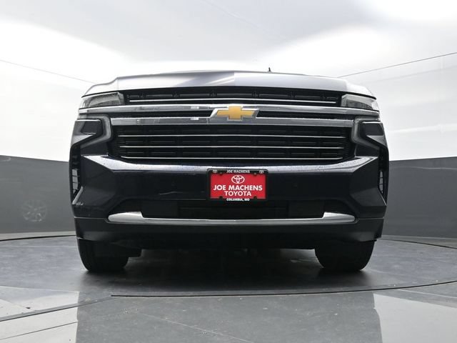 Used 2022 Chevrolet Suburban LT AWD/4WD image 33