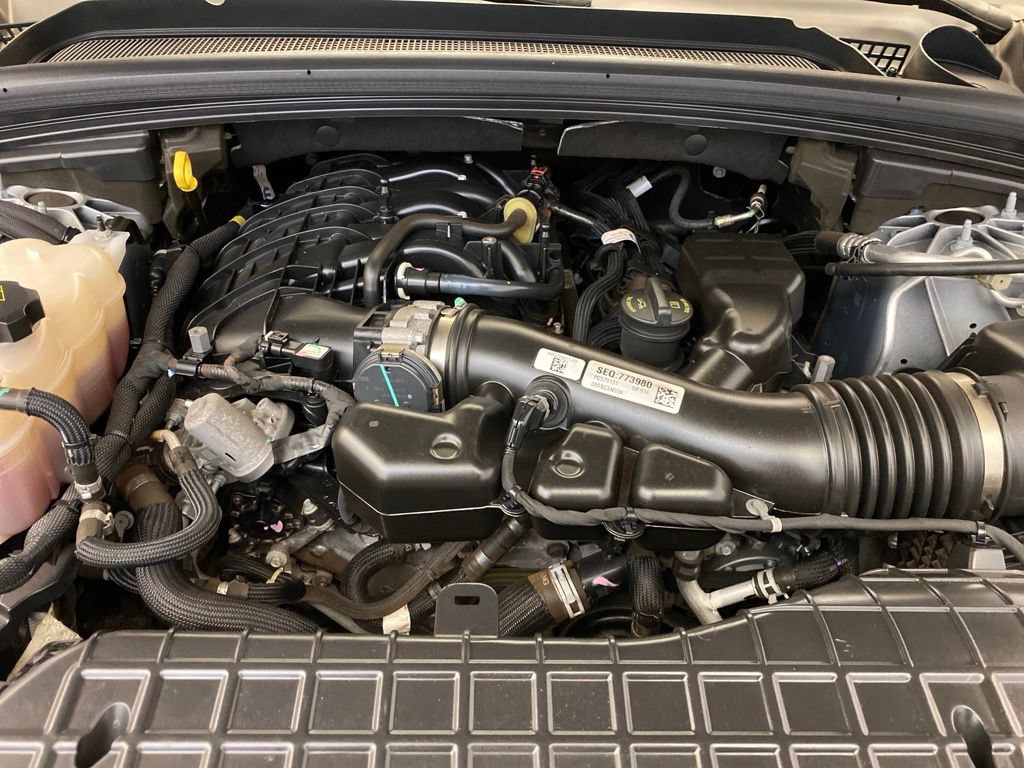 Certified 2023 Jeep Grand Cherokee Laredo AWD/4WD image 26