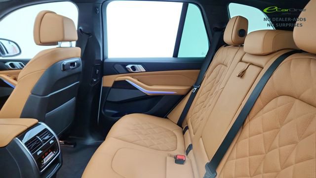 Used 2025 BMW X5 xDrive40i AWD/4WD image 28