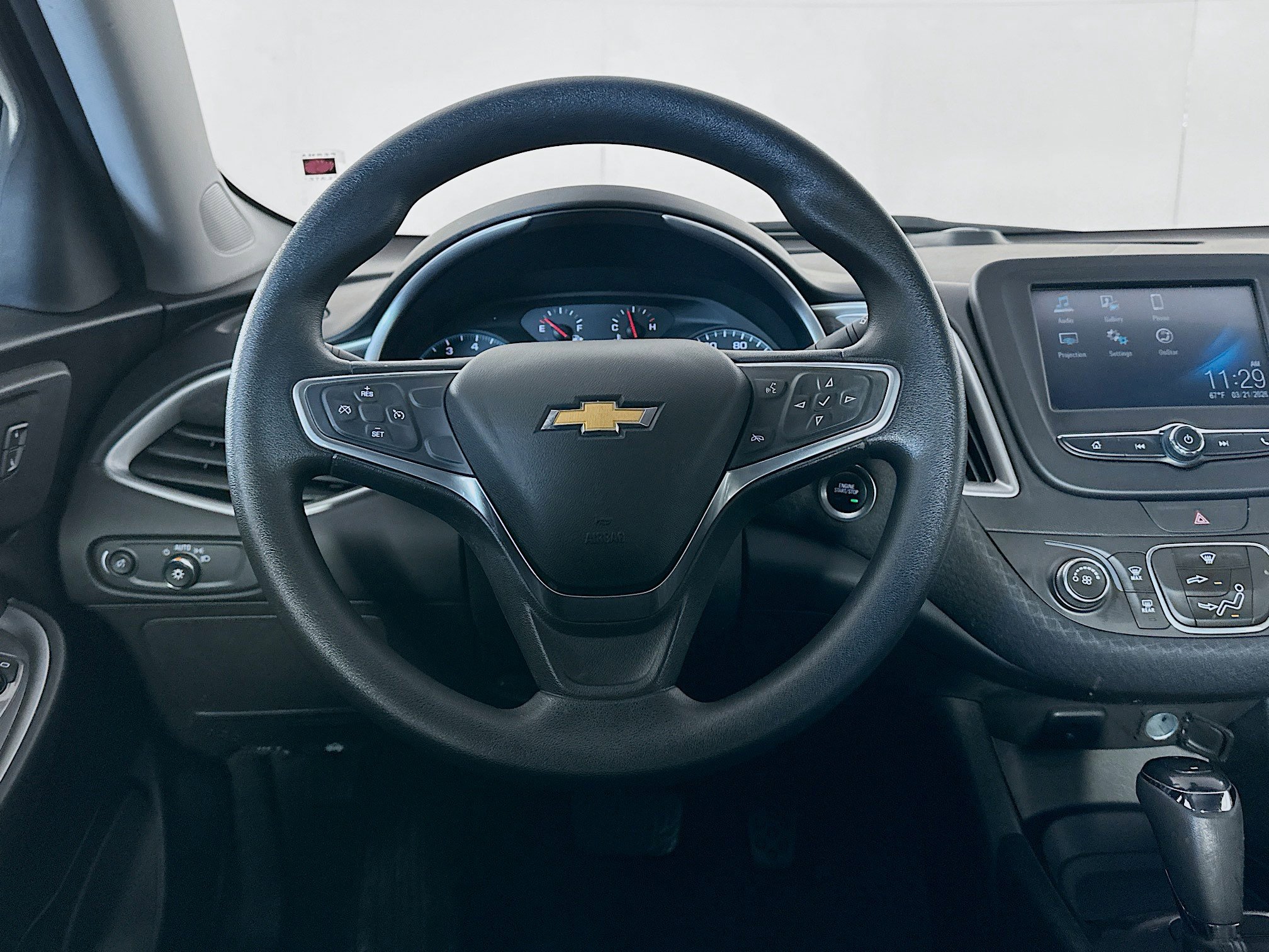 Used 2018 Chevrolet Malibu LS image 17