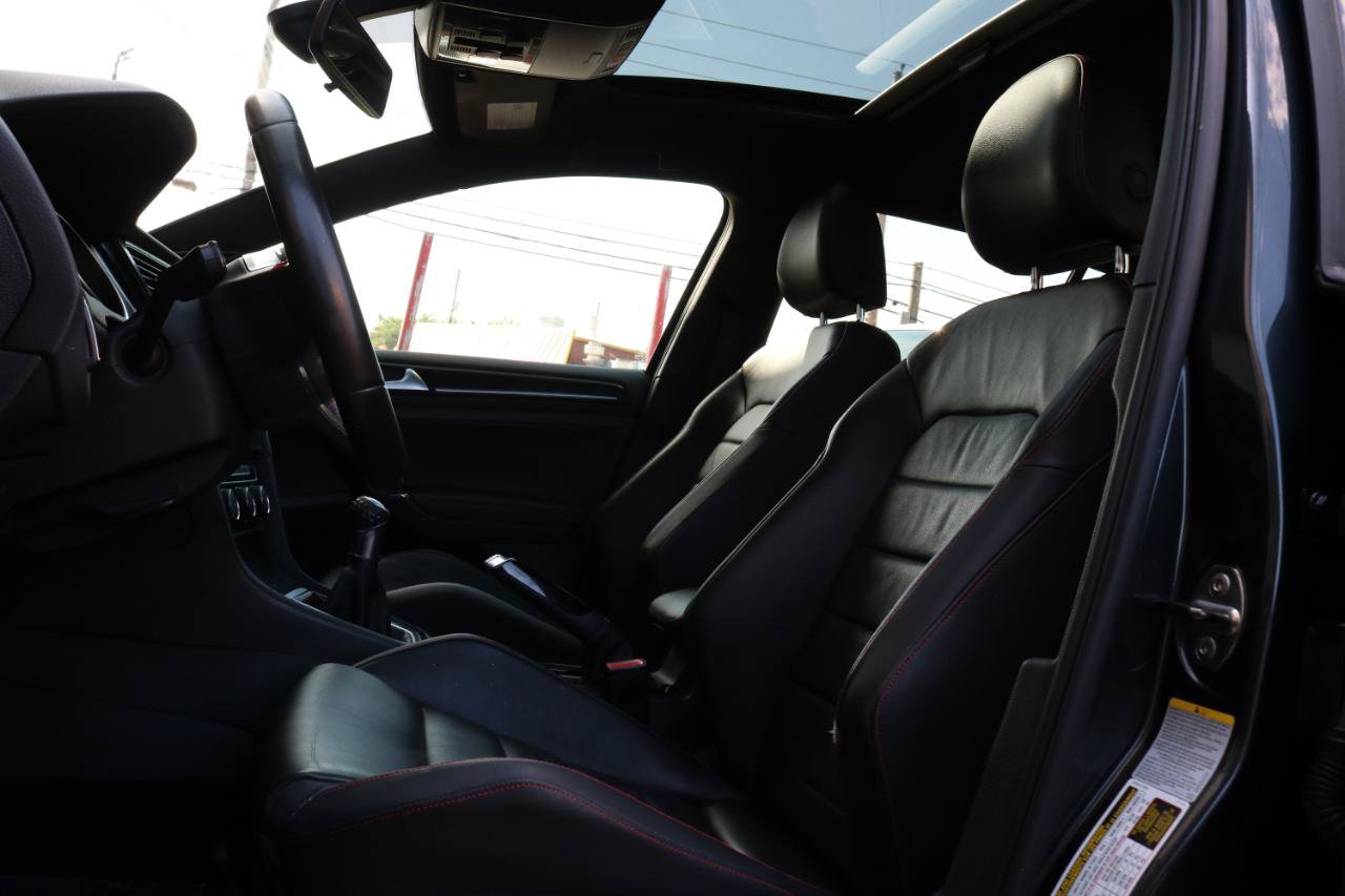 Used 2015 Volkswagen GTI SE w/ Lighting Package (SEL) FWD image 23