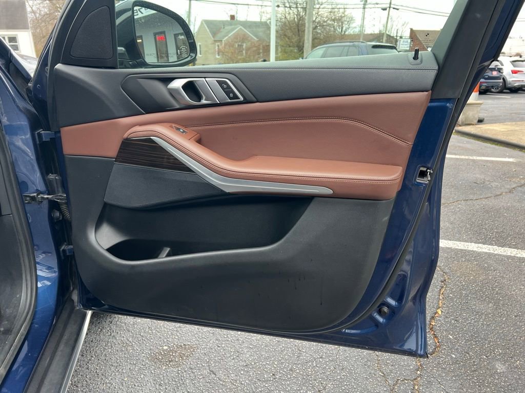 Used 2020 BMW X5 sDrive40i w/ Convenience Package image 40