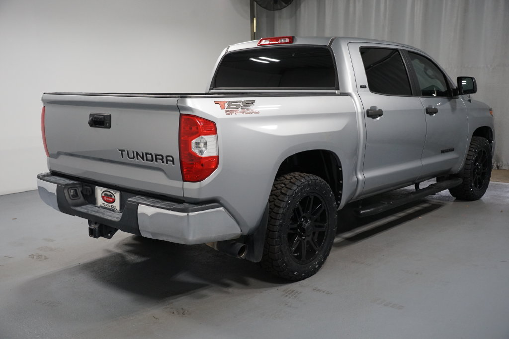 Used 2019 Toyota Tundra SR5 w/ SR5 Upgrade Package RWD image 8
