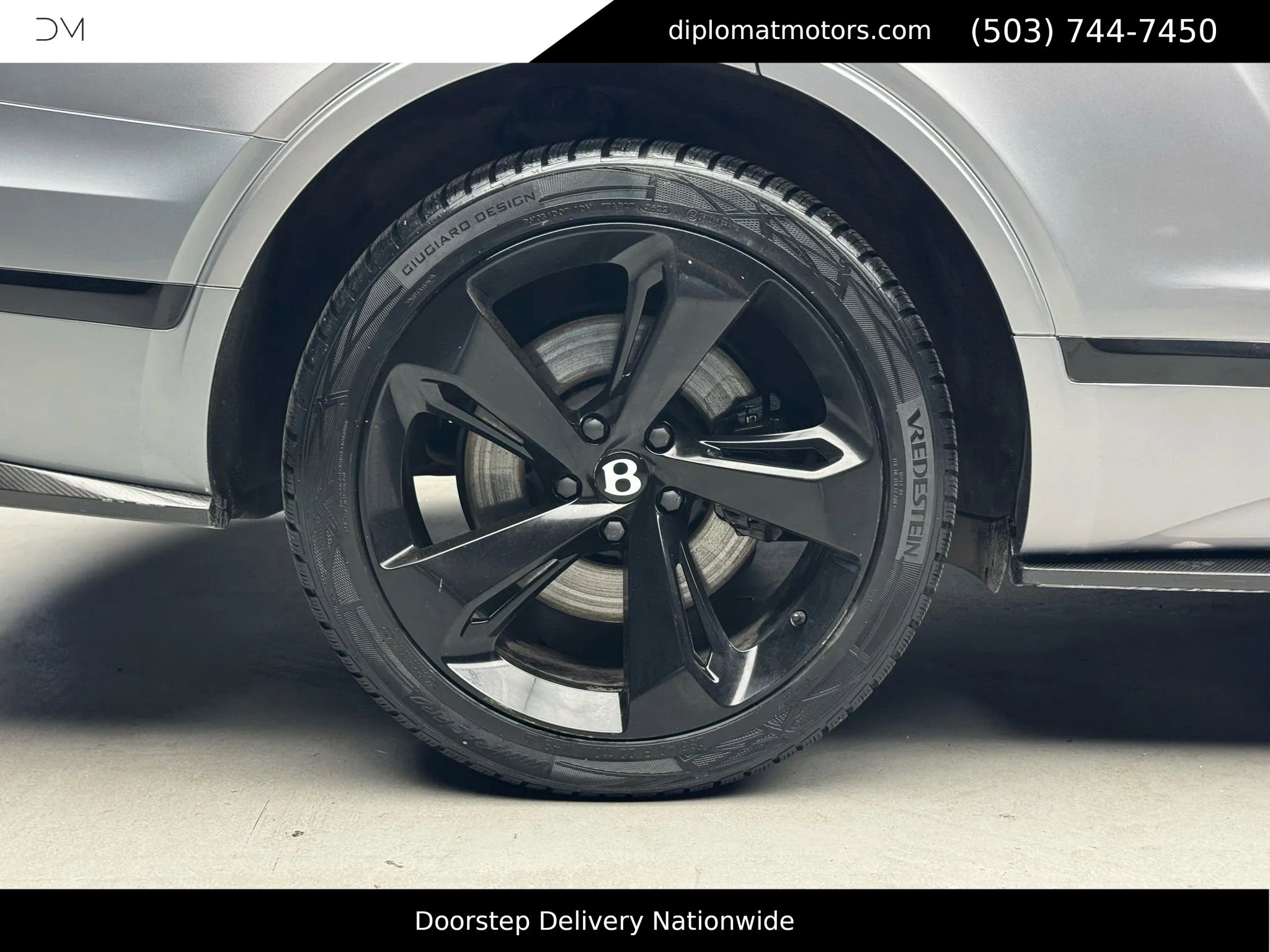 Used 2020 Bentley Bentayga image 44