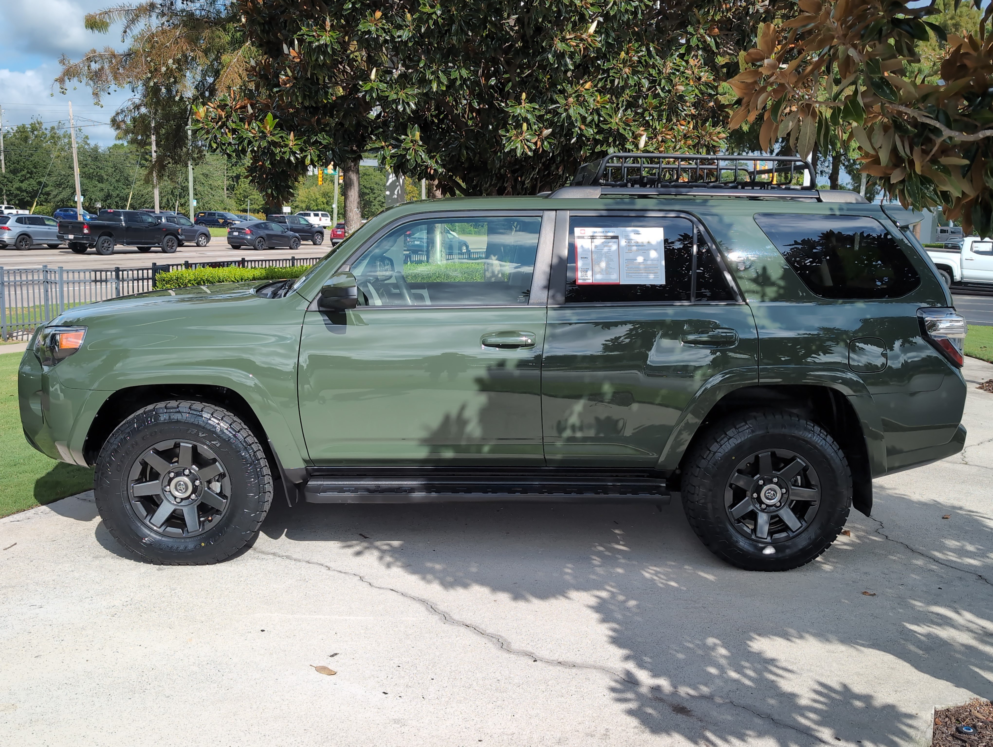 Certified 2022 Toyota 4Runner Trail Special Edition AWD/4WD image 7