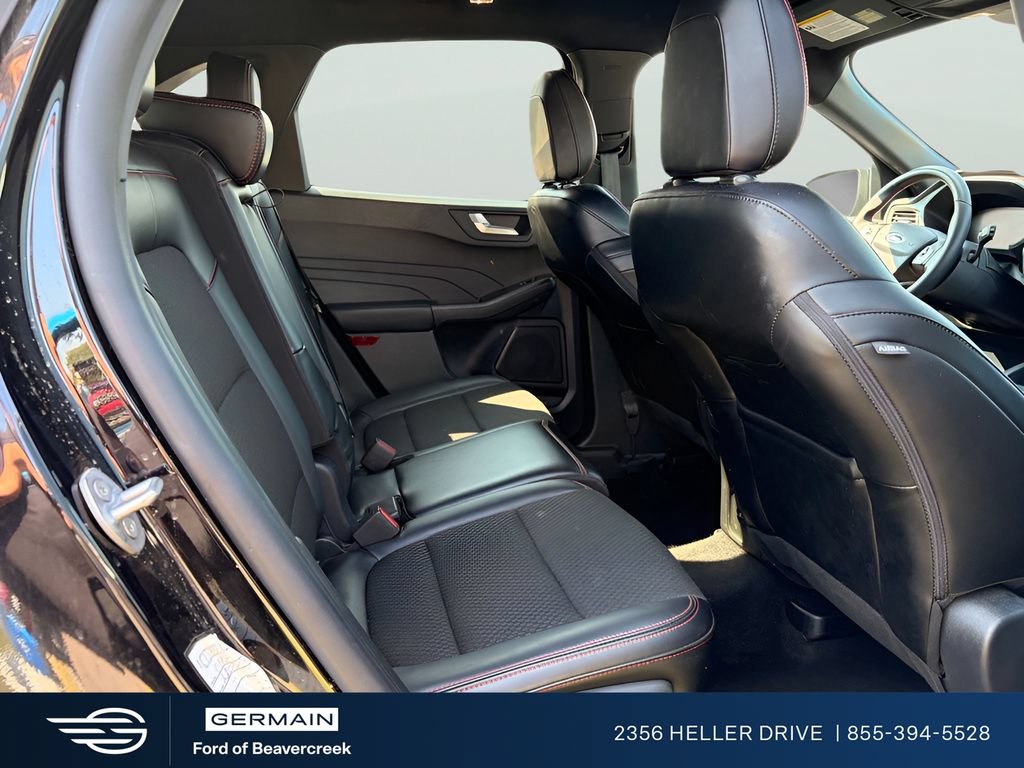 Used 2025 Ford Escape ST-Line AWD/4WD image 17