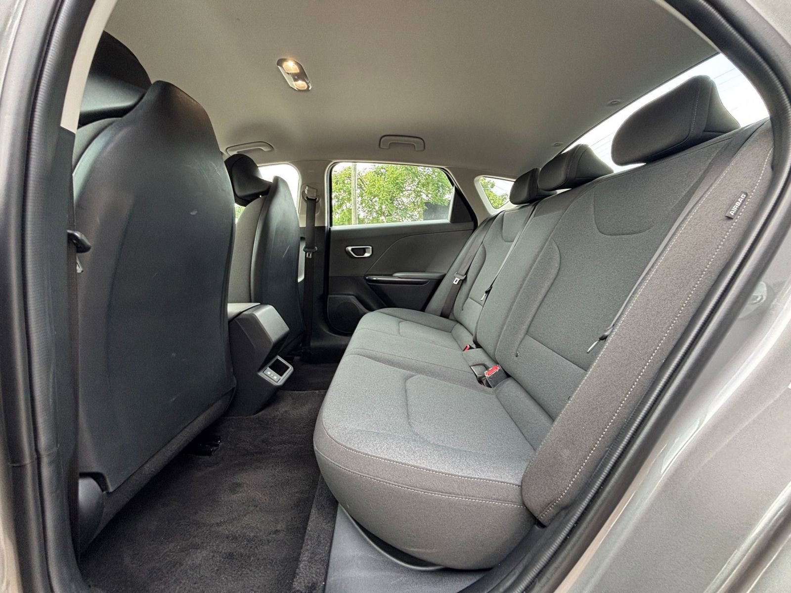 Used 2025 Kia K4 LXS FWD image 23