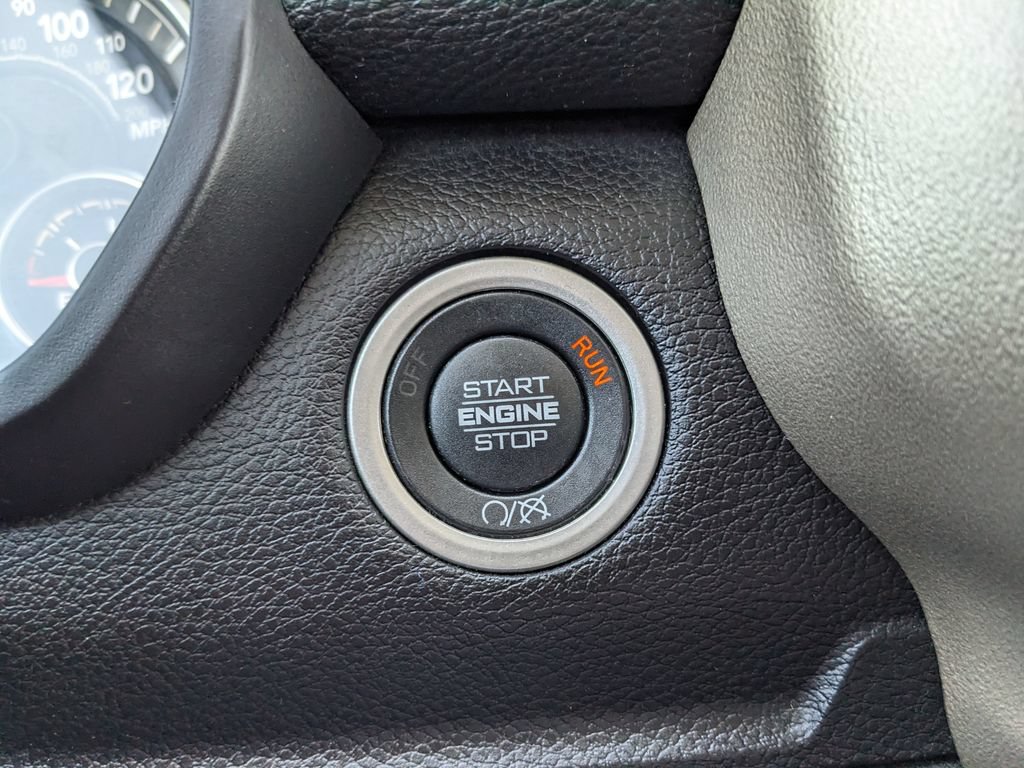 Used 2023 RAM 2500 Laramie AWD/4WD image 36