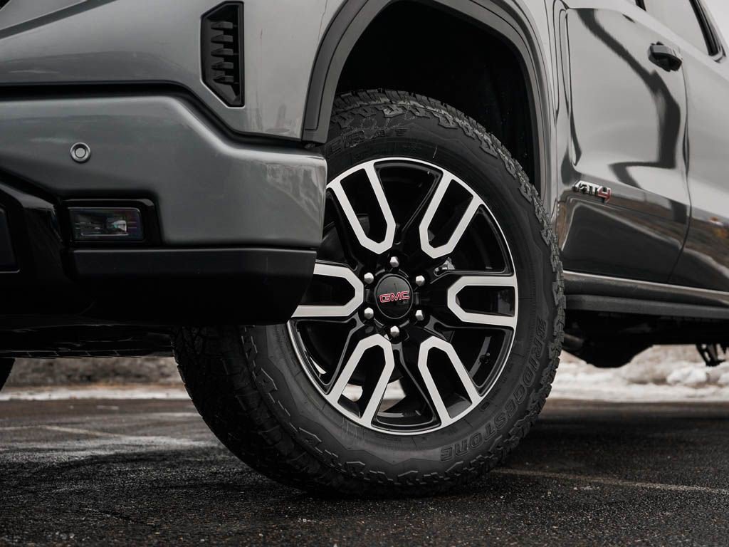 New 2026 GMC Sierra 1500 AT4 w/ AT4 Premium Package image 6
