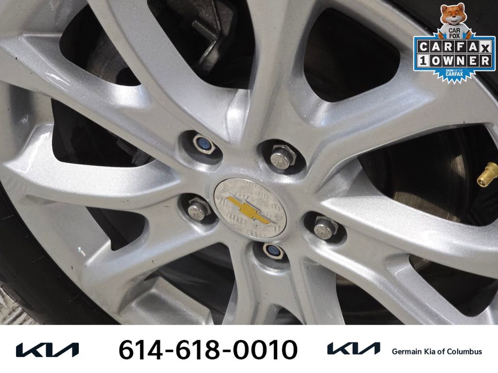 Used 2018 Chevrolet Equinox LS FWD image 13
