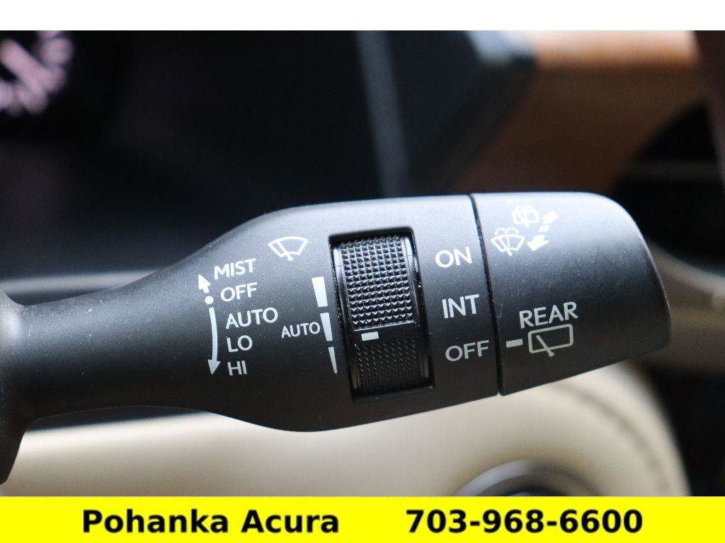 Used 2021 Lexus LX 570 4WD w/ Luxury Package image 11