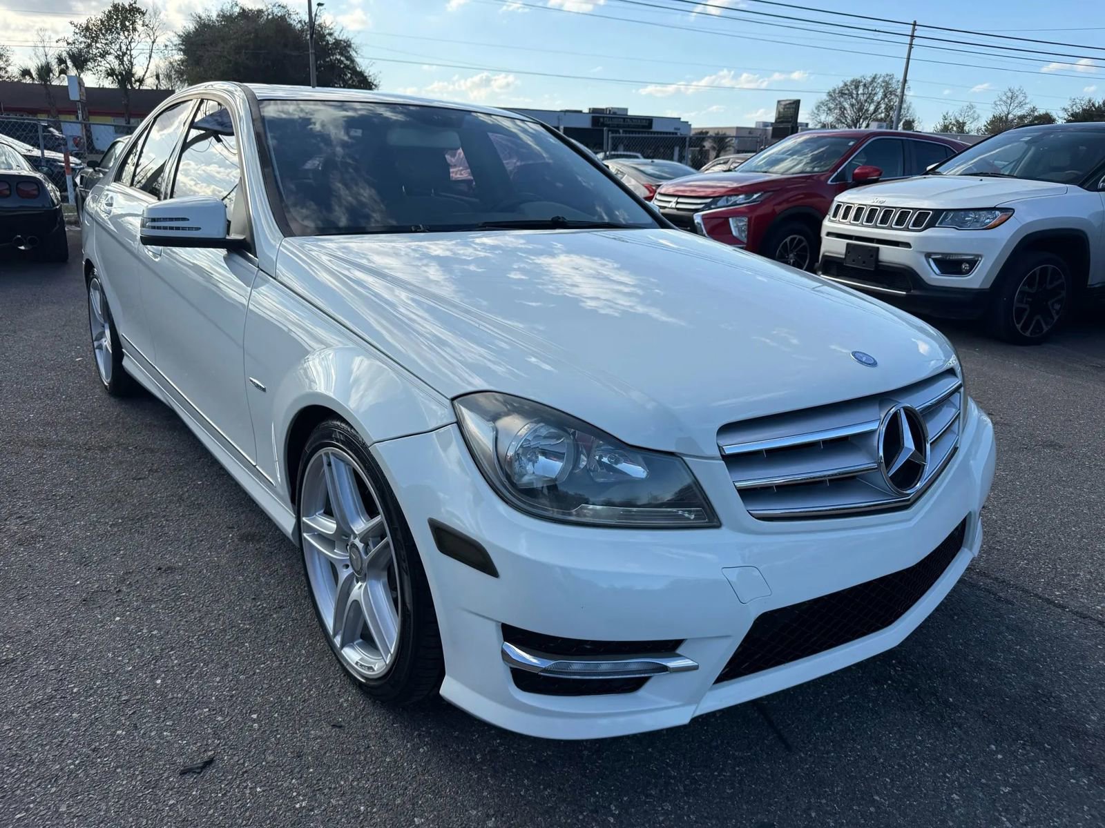 Used 2012 Mercedes-Benz C 250 Sedan image 3
