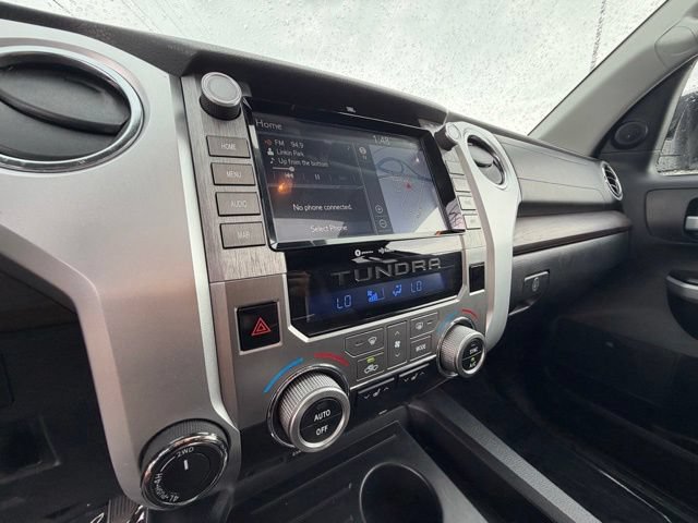 Used 2020 Toyota Tundra Limited w/ Limited Premium Package AWD/4WD image 17