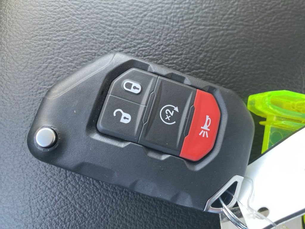 New 2026 Jeep Gladiator Willys AWD/4WD image 43