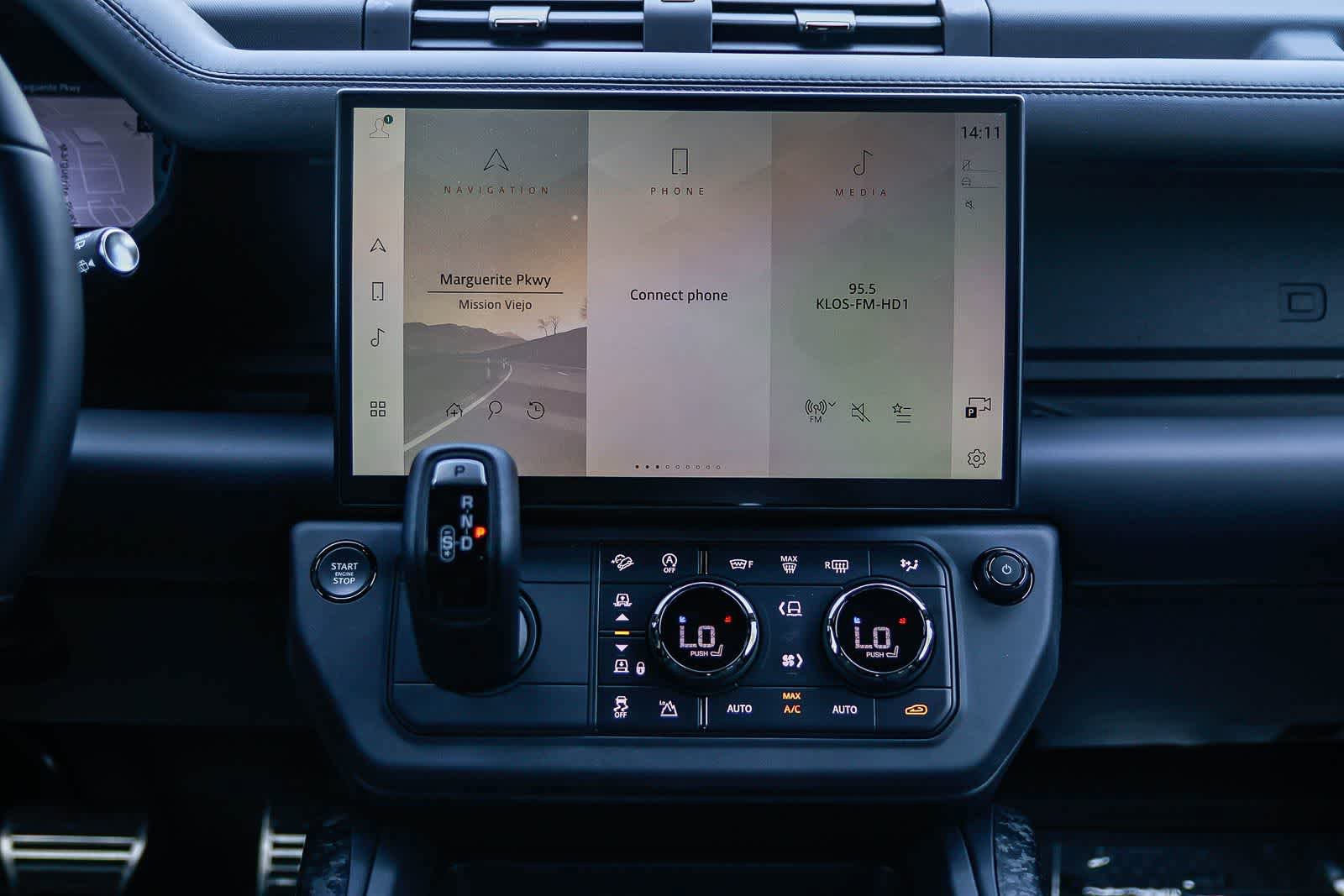 New 2026 Land Rover Defender 110 OCTA AWD/4WD image 14