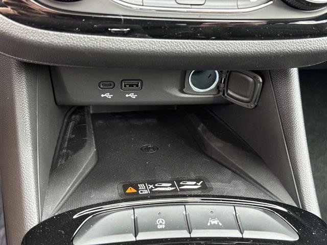 New 2026 Buick Envista Sport Touring w/ Convenience I Package FWD image 23