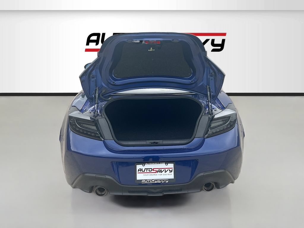 Used 2025 Toyota GR86 Premium RWD image 24