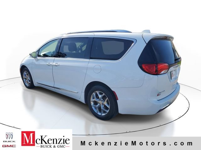 Used 2019 Chrysler Pacifica Limited FWD image 3