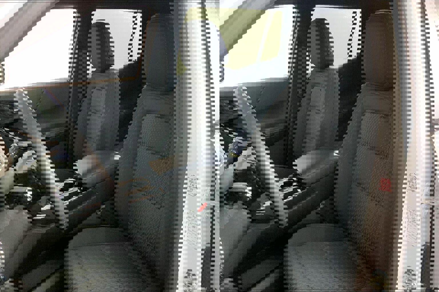 Used 2025 Chevrolet Equinox LT image 22