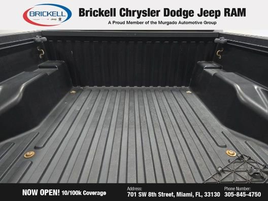 Used 2022 Toyota Tacoma SR w/ SR Convenience Package image 5