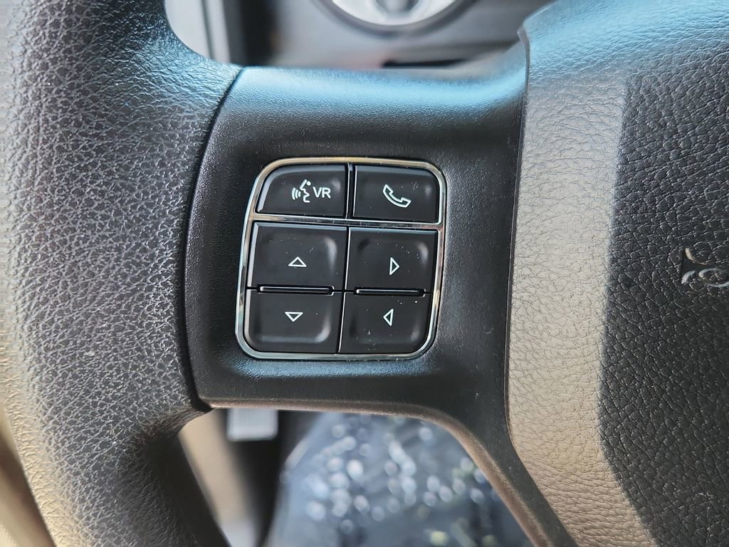Used 2020 RAM 1500 Classic Warlock AWD/4WD image 23