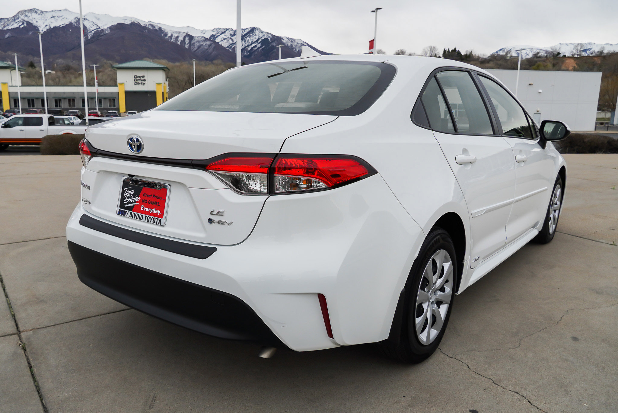 Certified 2025 Toyota Corolla LE w/ Carpet Mat Package (TMS) AWD/4WD image 8