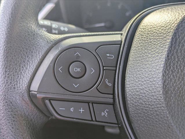 Used 2025 Toyota Corolla LE FWD image 12