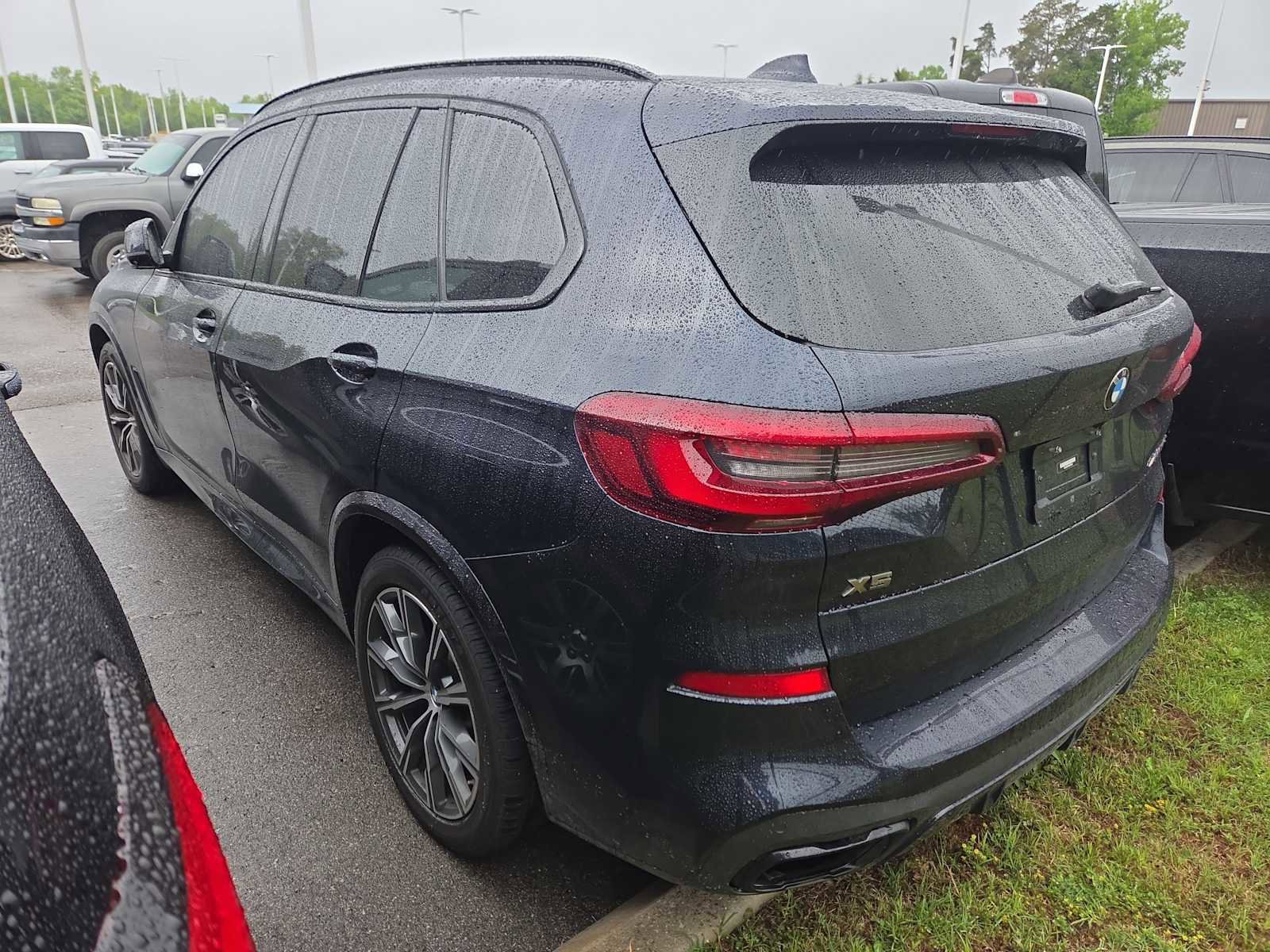 Used 2022 BMW X5 M50i w/ Premium Package AWD/4WD image 6