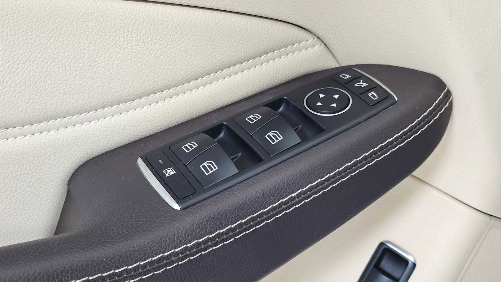 Certified 2017 Mercedes-Benz GLS 450 4MATIC image 25
