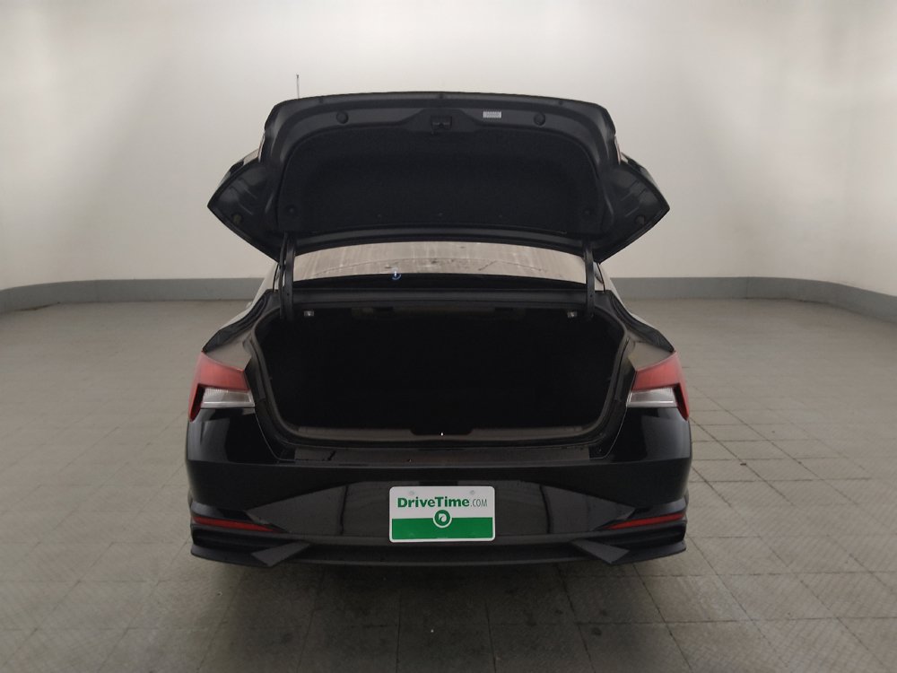 Used 2023 Hyundai Elantra SEL w/ Convenience Package FWD image 29