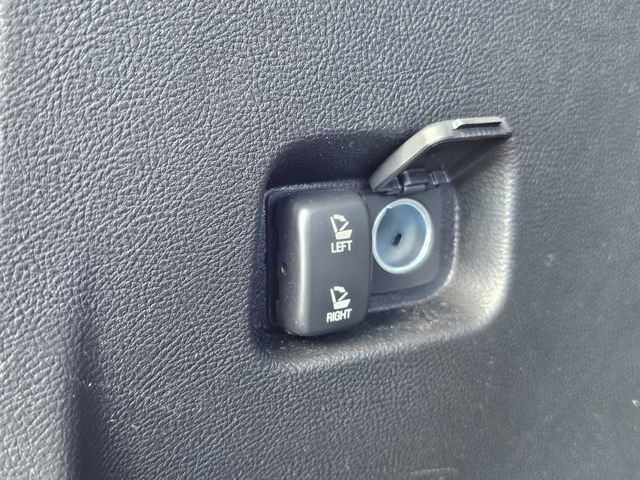 Certified 2024 Ford Edge Titanium image 29