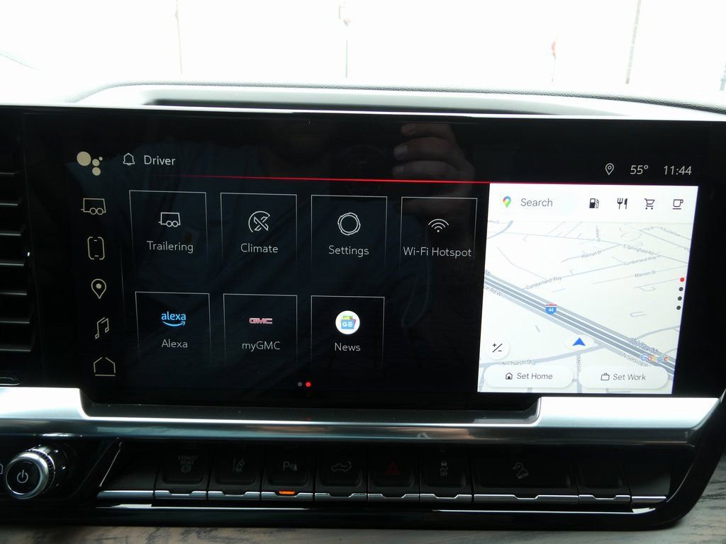 Certified 2025 GMC Sierra 2500 SLT w/ SLT Premium Package image 29