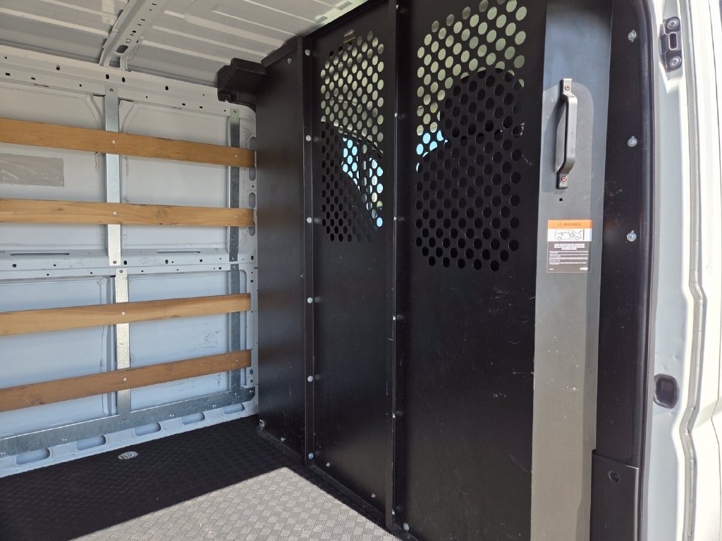 Used 2025 RAM ProMaster 2500 w/ U-Haul Equipment Group FWD image 18