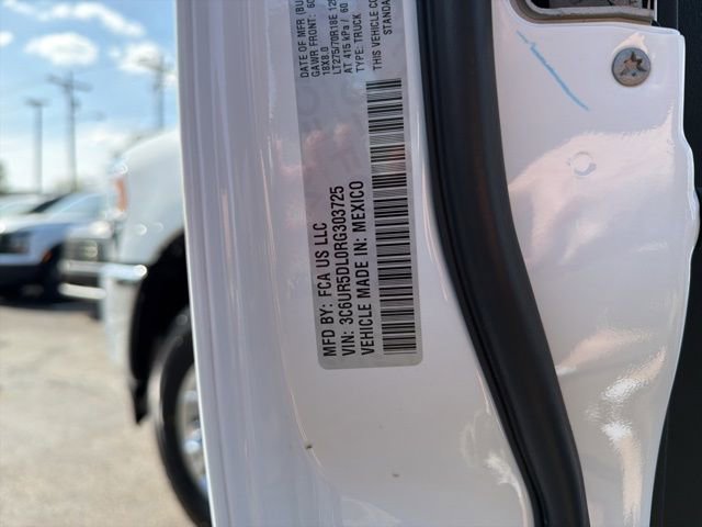 Used 2024 RAM 2500 Big Horn AWD/4WD image 34